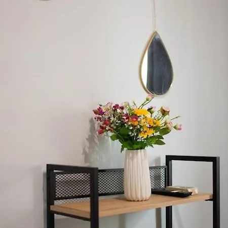 Sevalie Apt 5 * Athens
